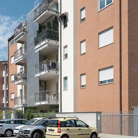 Franci Loft *